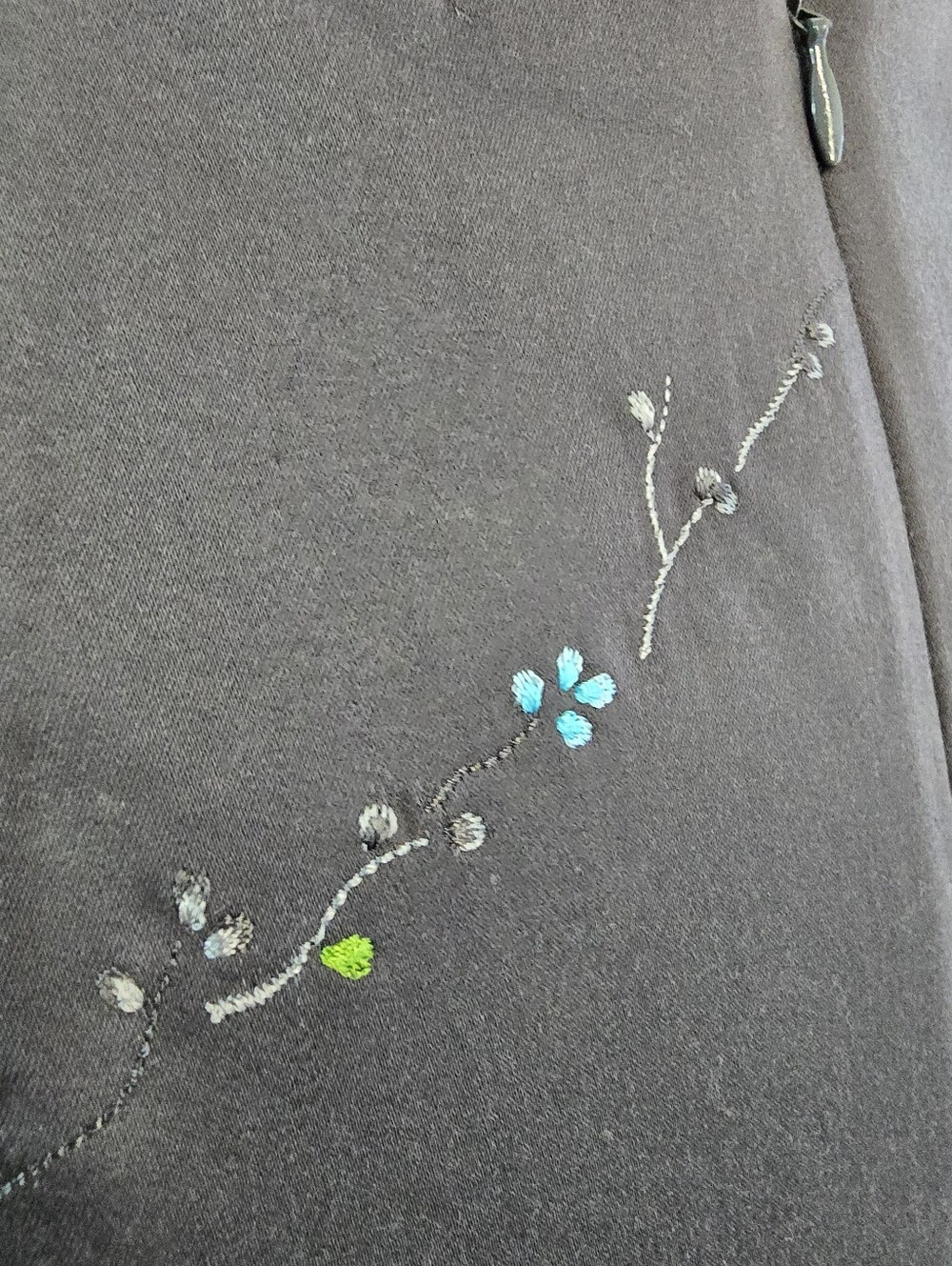 LOFT Dark Gray Pencil Skirt with Blue and Green Floral Embroidery - Picture 7 of 9